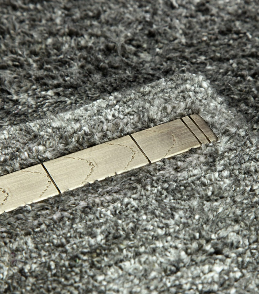 Two Bar in Grey