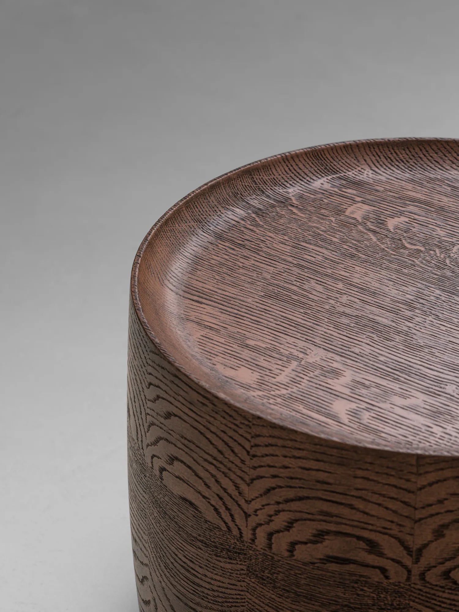 CURVUM SIDE TABLE ROUND