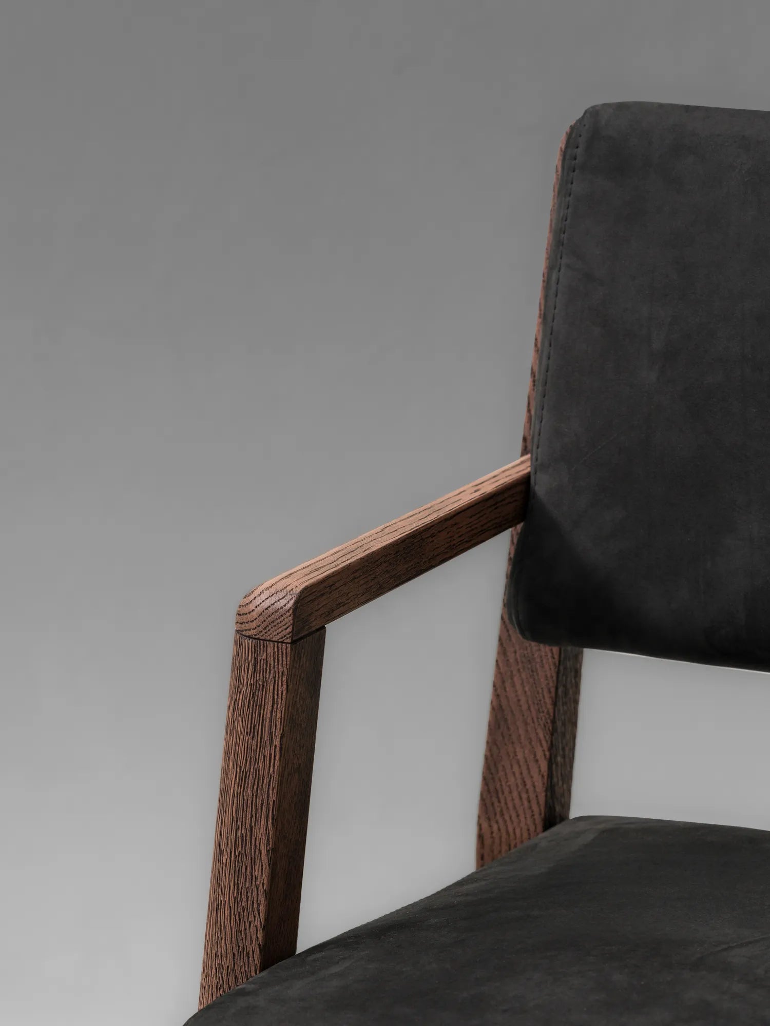 KITALE DINING CHAIR WITH ARMRESTS
