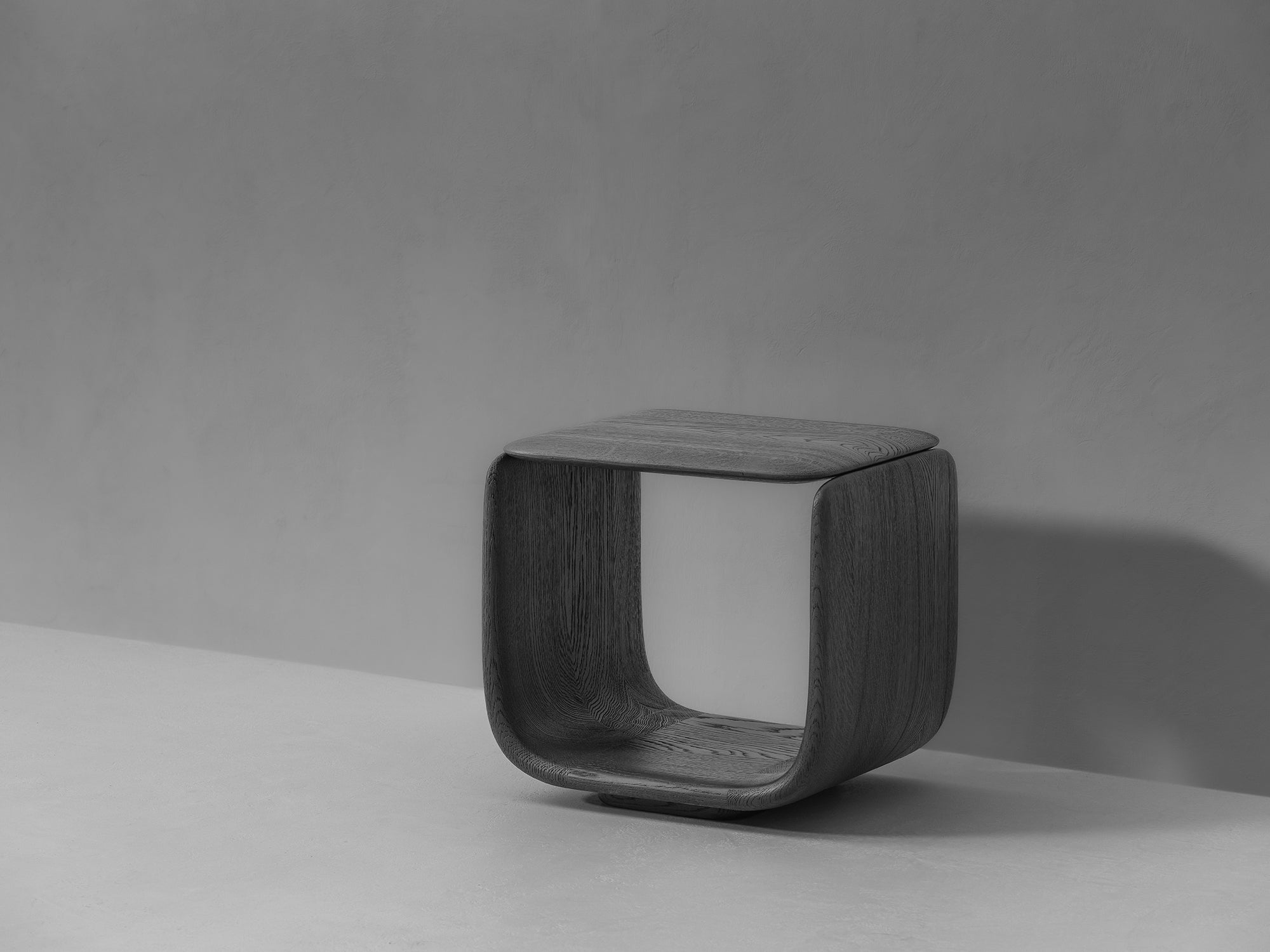 TENERE SIDE TABLE