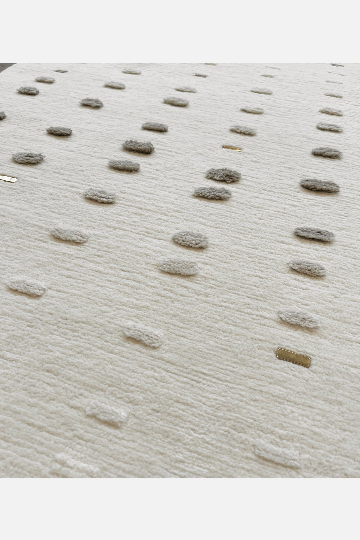 Emergent in Natural White Taupe