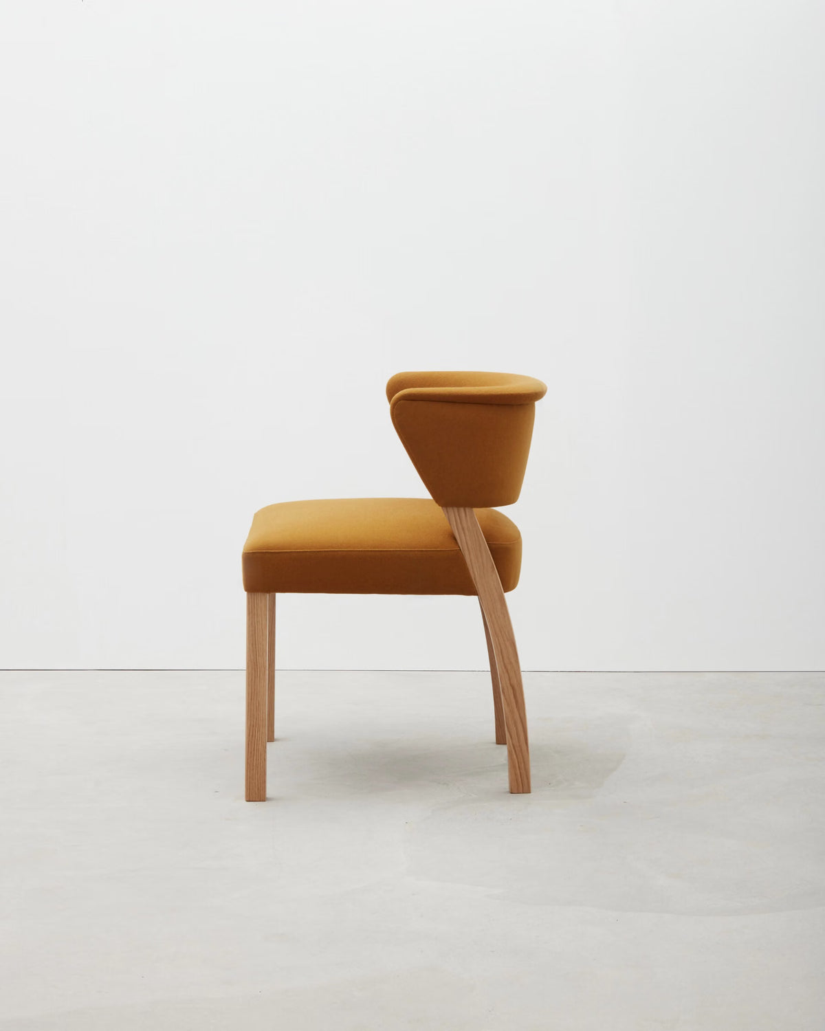 Ess Chair