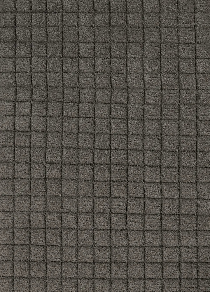 de Sitter in Taupe