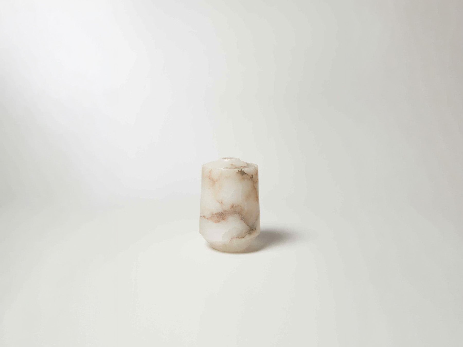 Urn 9