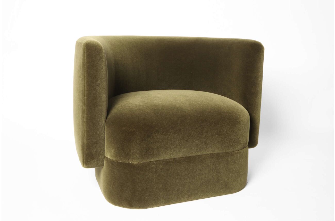 LAINE SWIVEL CHAIR