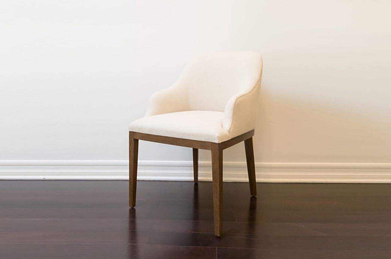 RICHMOND CHAIR