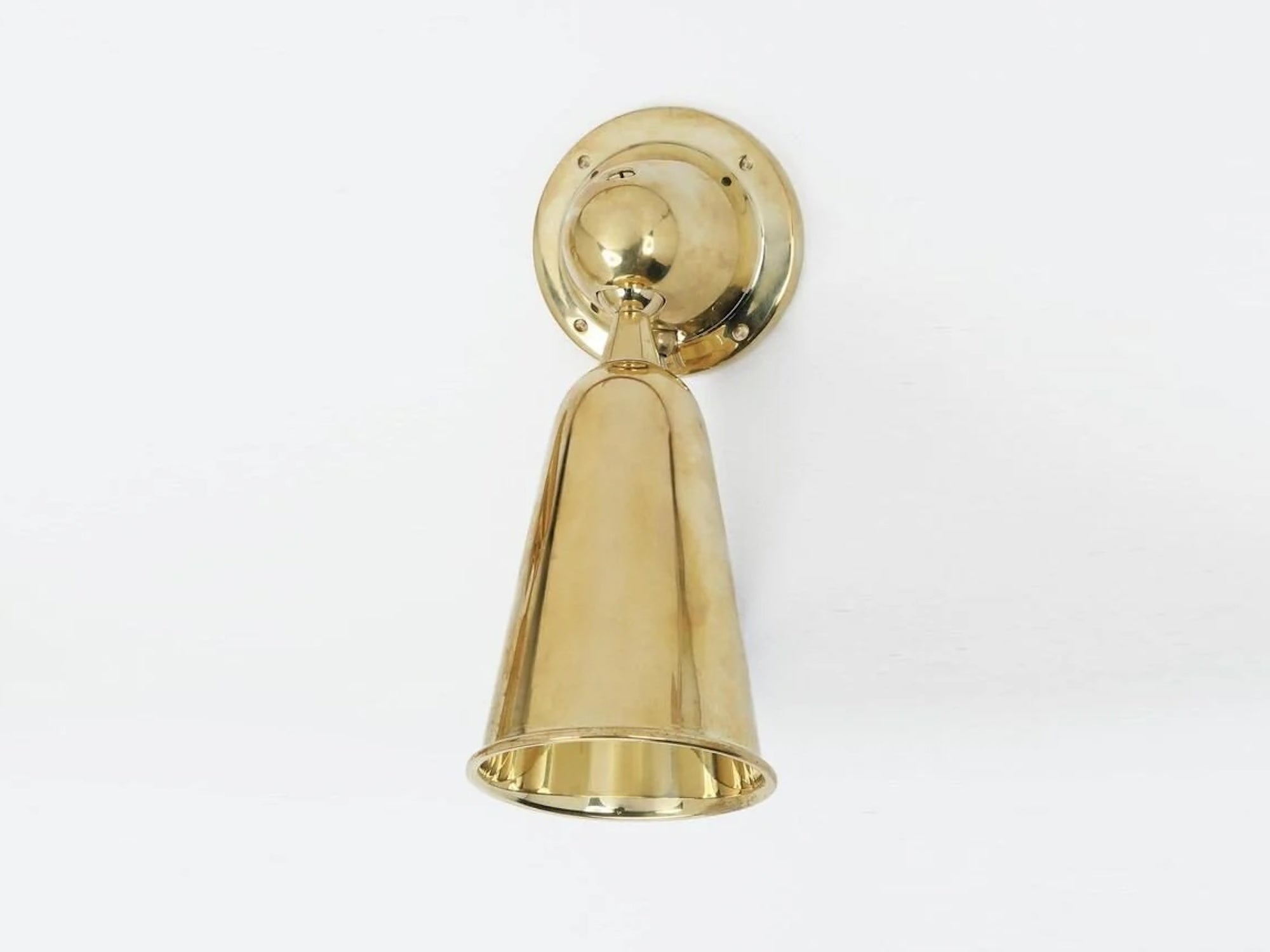 SPOT LIGHT IN POLISHED BRASS