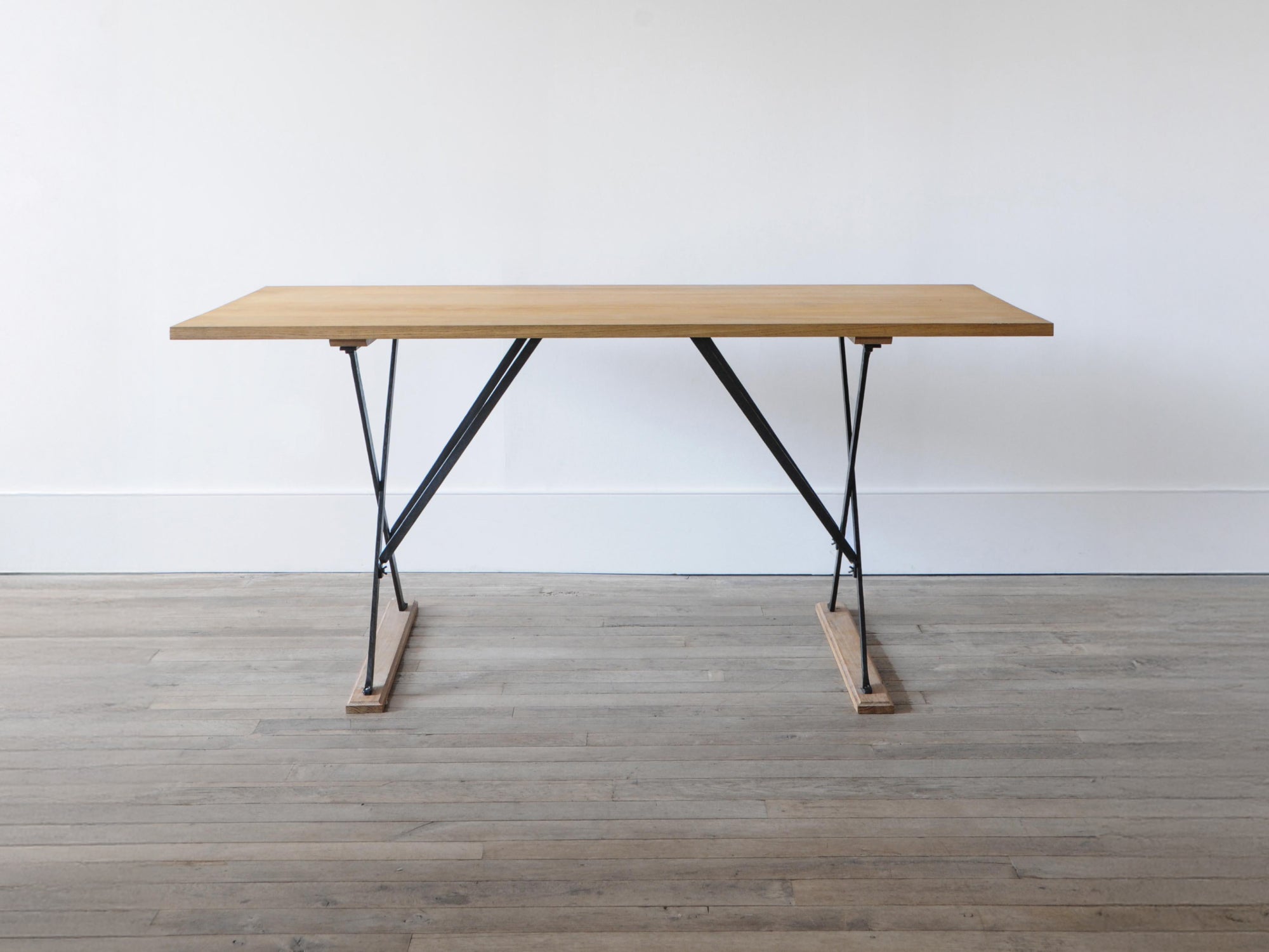 Worktop Drapers Table