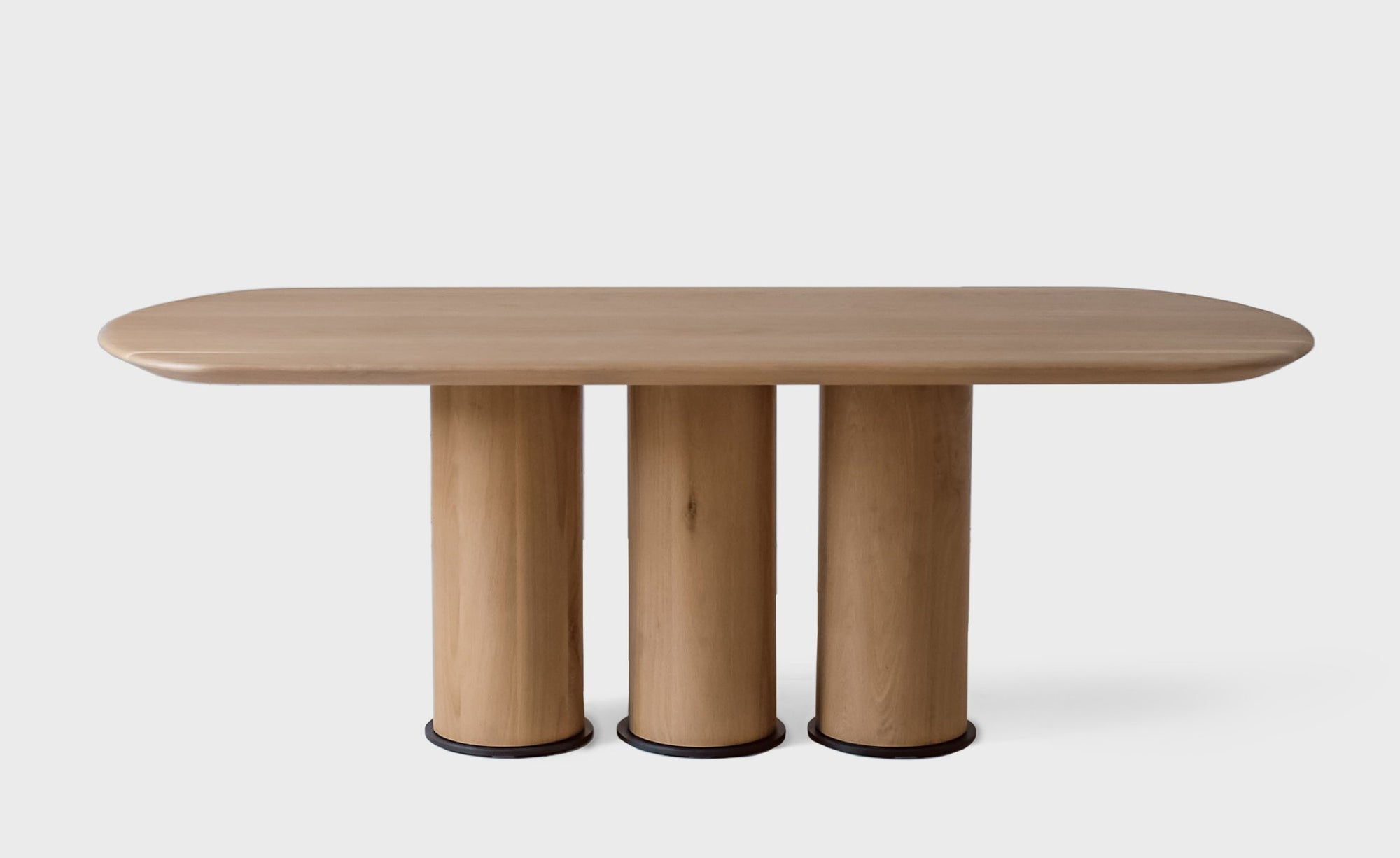 COLUMNA DINING TABLE
